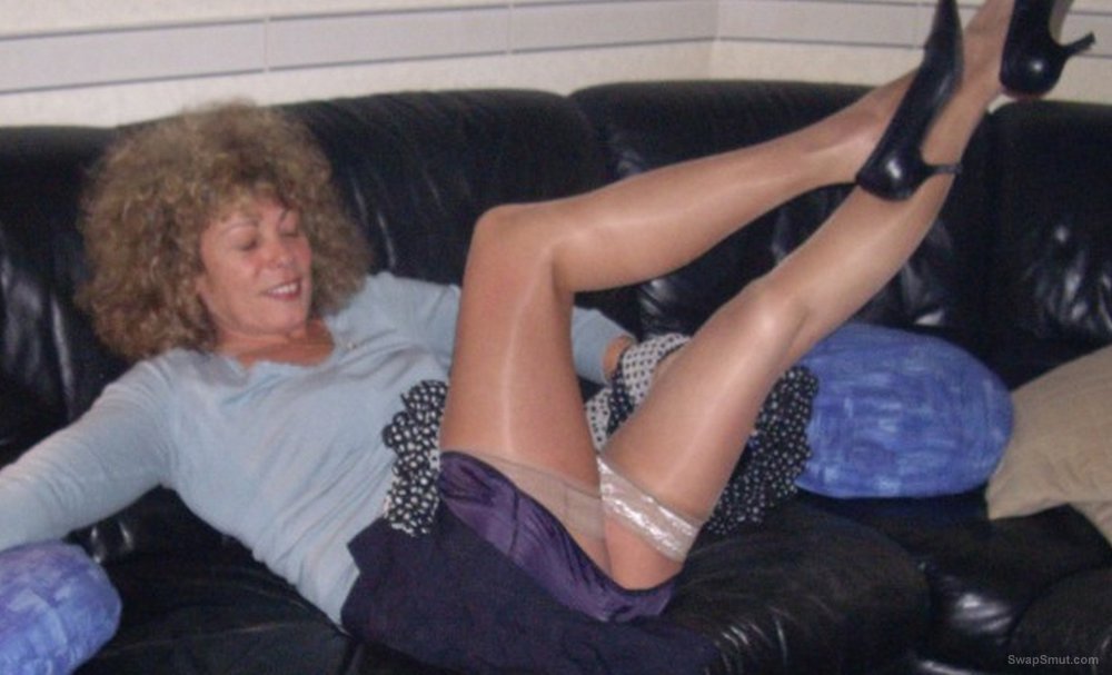 Choucou french mature curly wife camshow