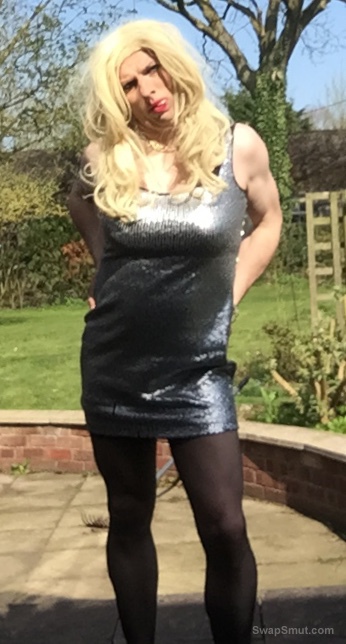 Lincoln UK sissy for exposure, Please contact