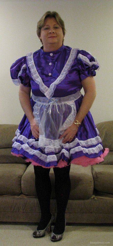 Transexual Chrisissy Sissy Maid Available to Serve
