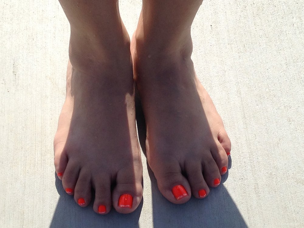More of my latest pedicure for you foot lovers