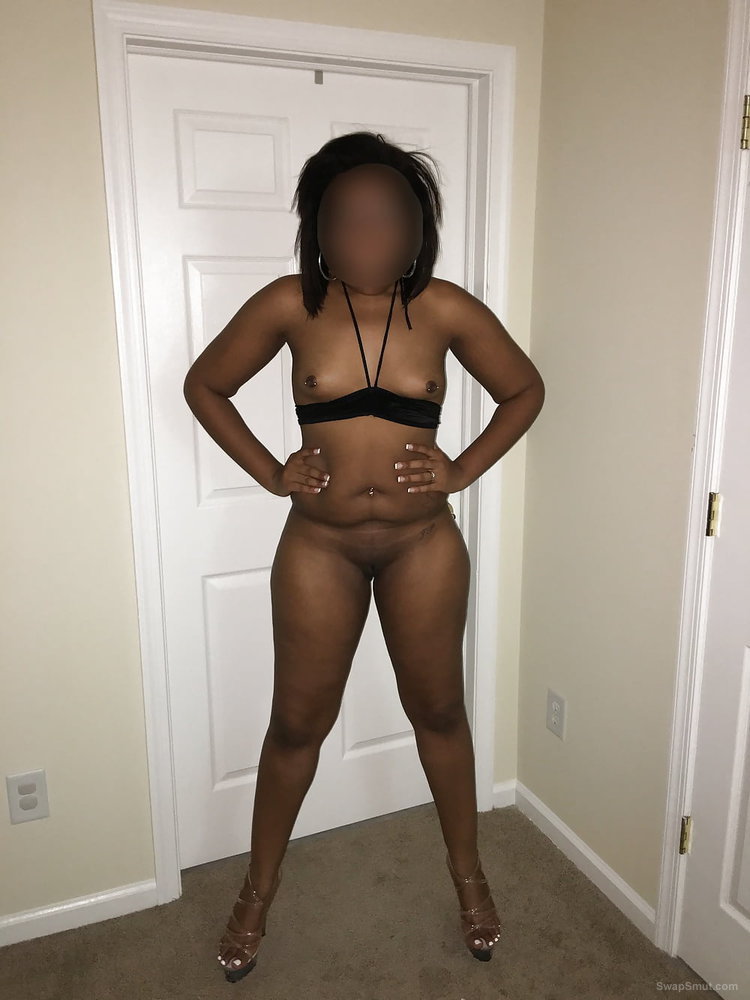 Ebony Maid Slut Amateur photos