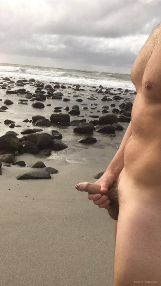 Naked and exposed male outdoor in Norway