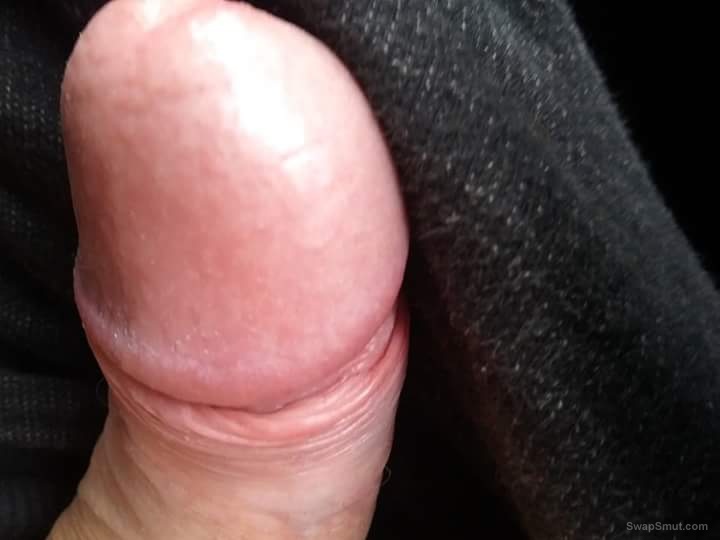 Hello blow my hard cock saw if you want me tx me
