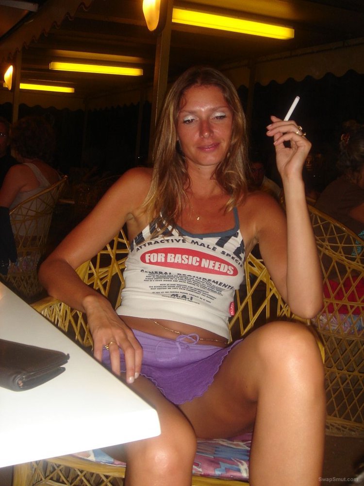 Smoking hot wife exposing herself in hotel