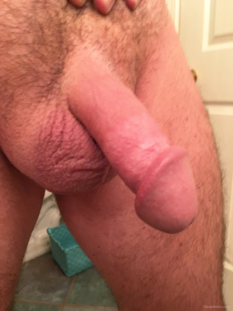 A few pics of me after a nice hot shower