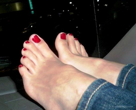 sexy toes
