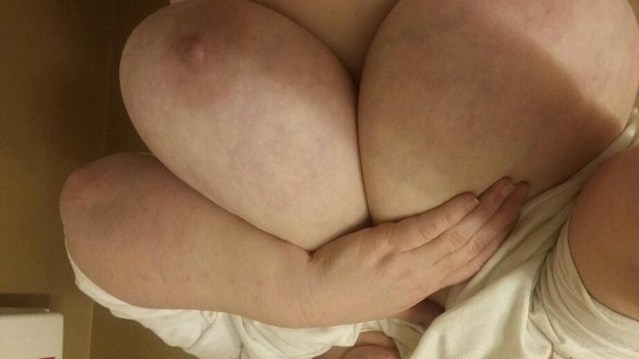 923px x 519px - Redhead ginger bbw with wet pussy