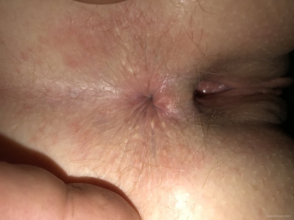 Wifes sweet asshole and huge toy