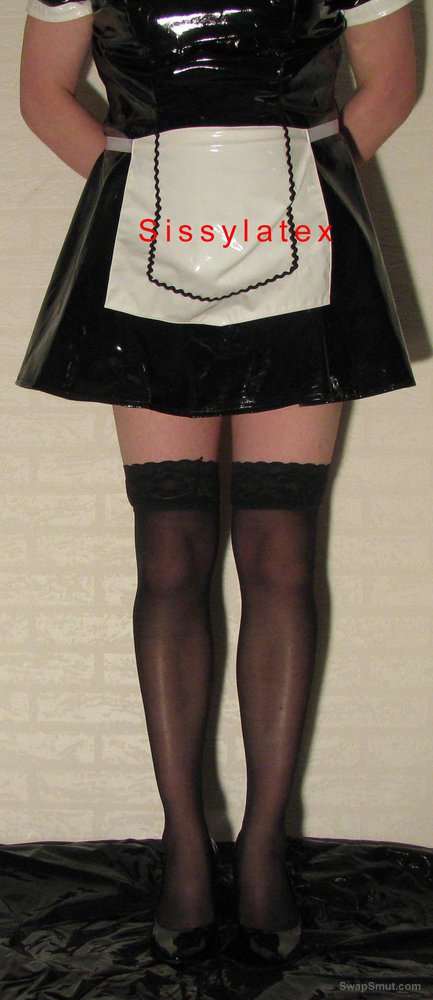 Sissyslut in fetish gear aka me in latex french maid outfit