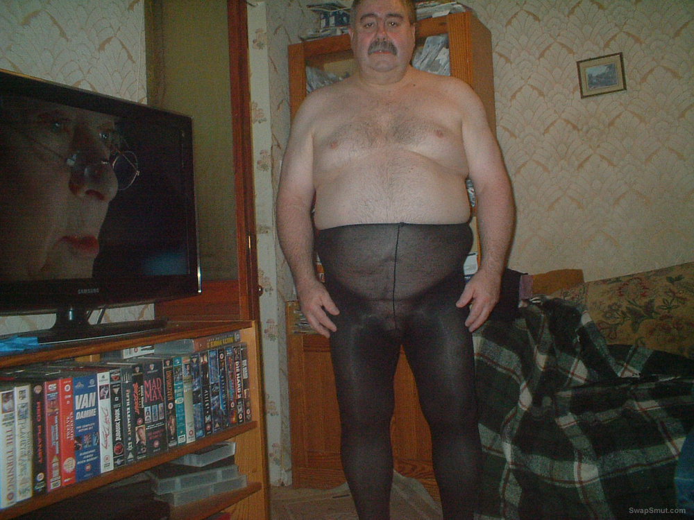 Chubby Gerald showing nude please share and wearing nylons