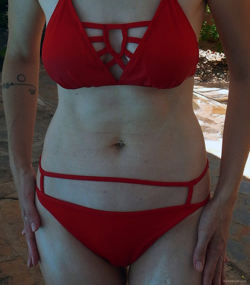 43 year old Shelly posing in a red bikini
