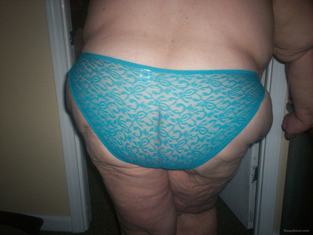 Mothersday panties amateur BBW knickers big bottom chubby woman